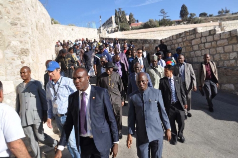 GEJ GOES ON PILGRIMAGE TO ISRAEL AFTER FAKE CEASEFIRE...WHO IS MOCKING GOD?